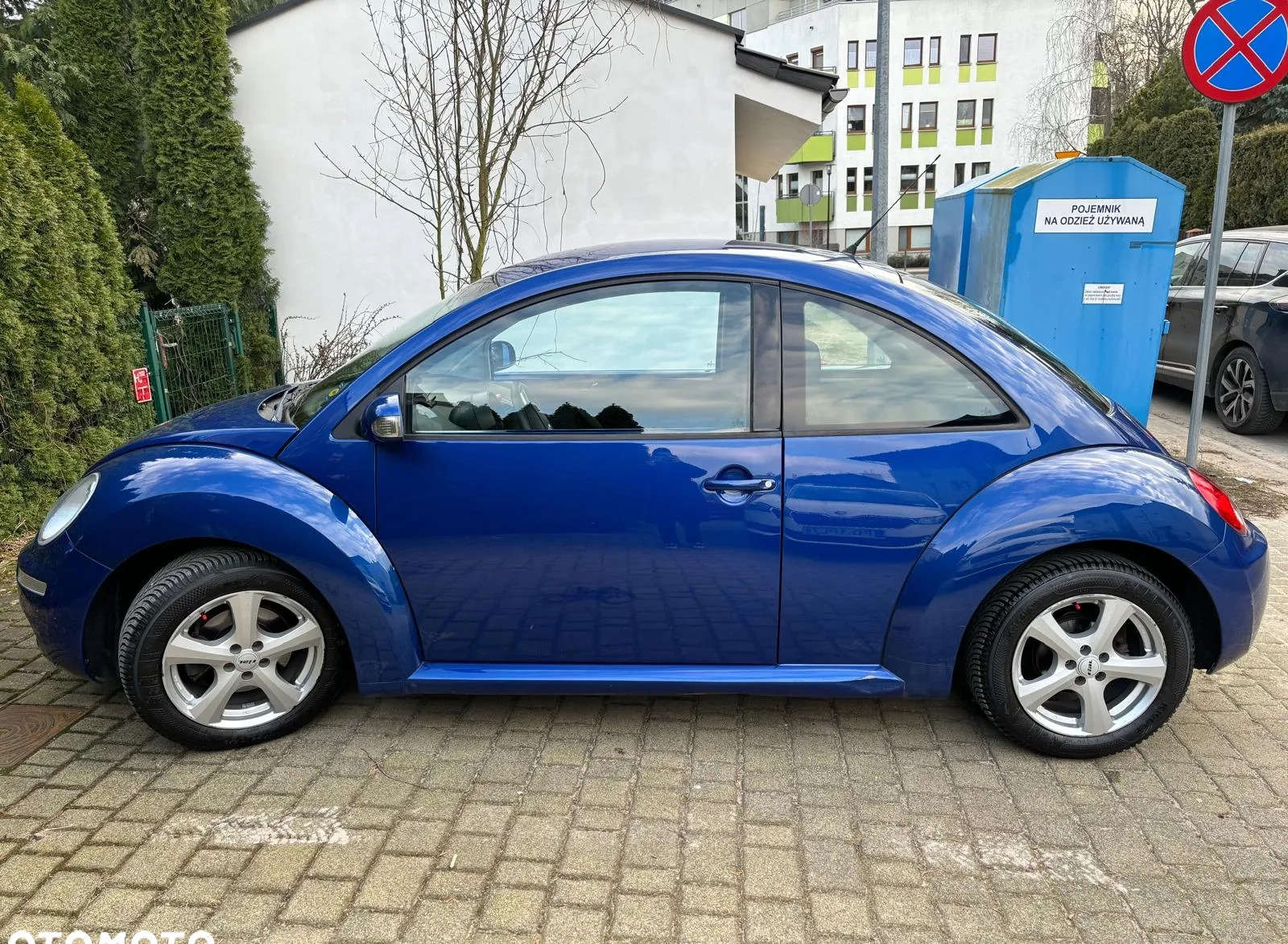 Volkswagen New Beetle cena 19900 przebieg: 178965, rok produkcji 2010 z Poznań małe 154